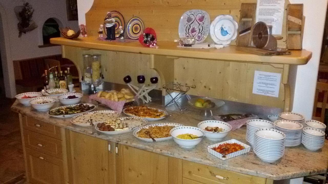 Hotel Ciamol Campitello di Fassa Ngoại thất bức ảnh