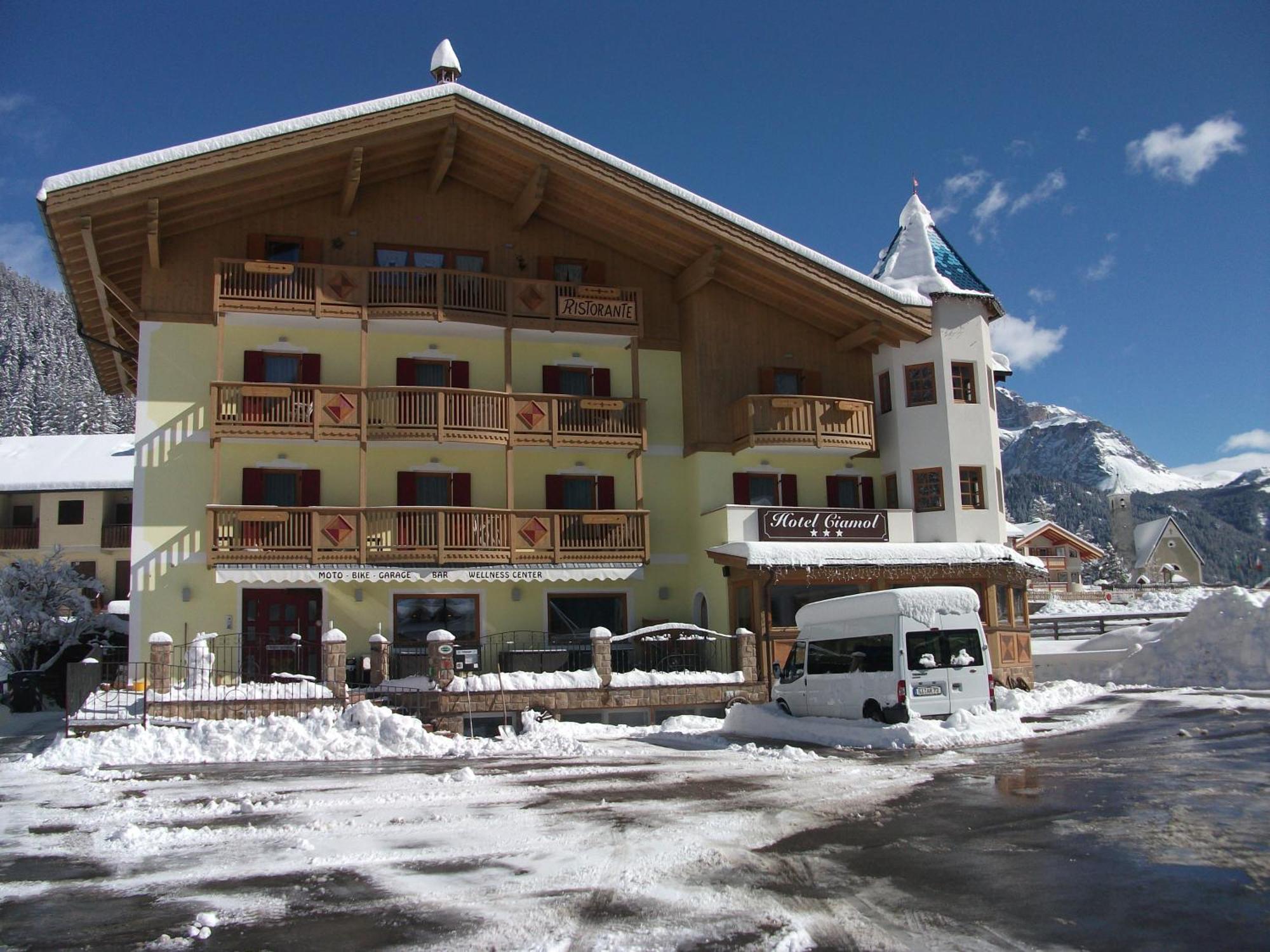 Hotel Ciamol Campitello di Fassa Ngoại thất bức ảnh