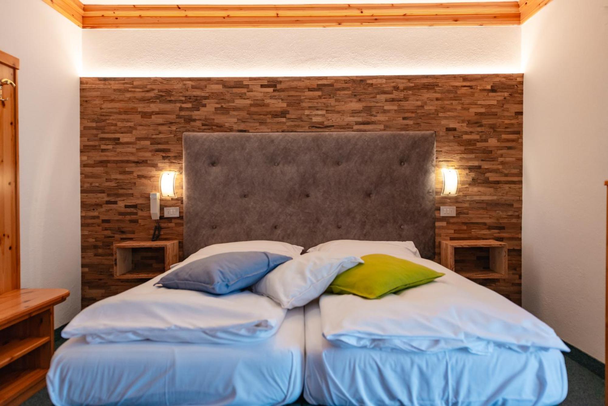 Hotel Ciamol Campitello di Fassa Ngoại thất bức ảnh