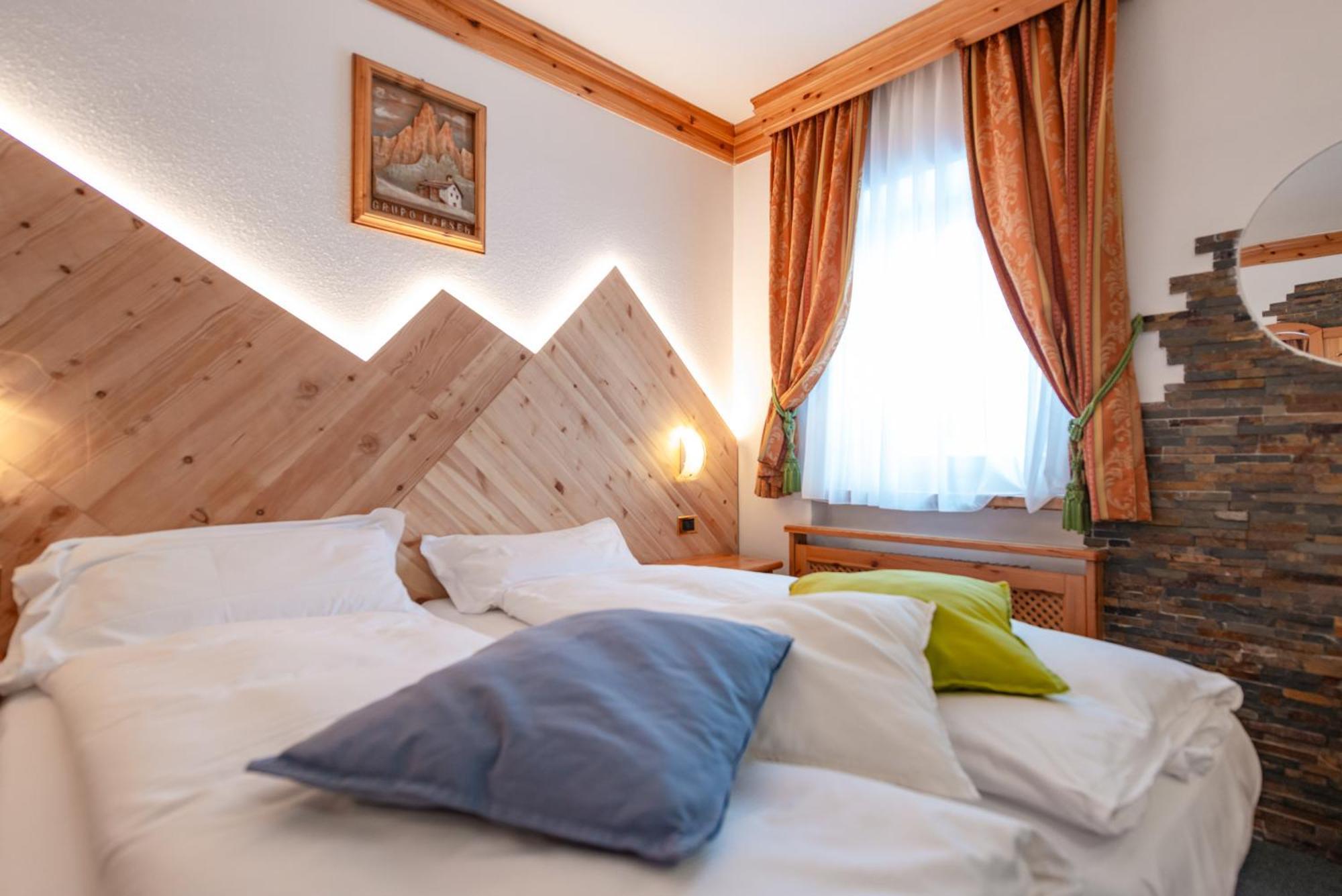 Hotel Ciamol Campitello di Fassa Ngoại thất bức ảnh
