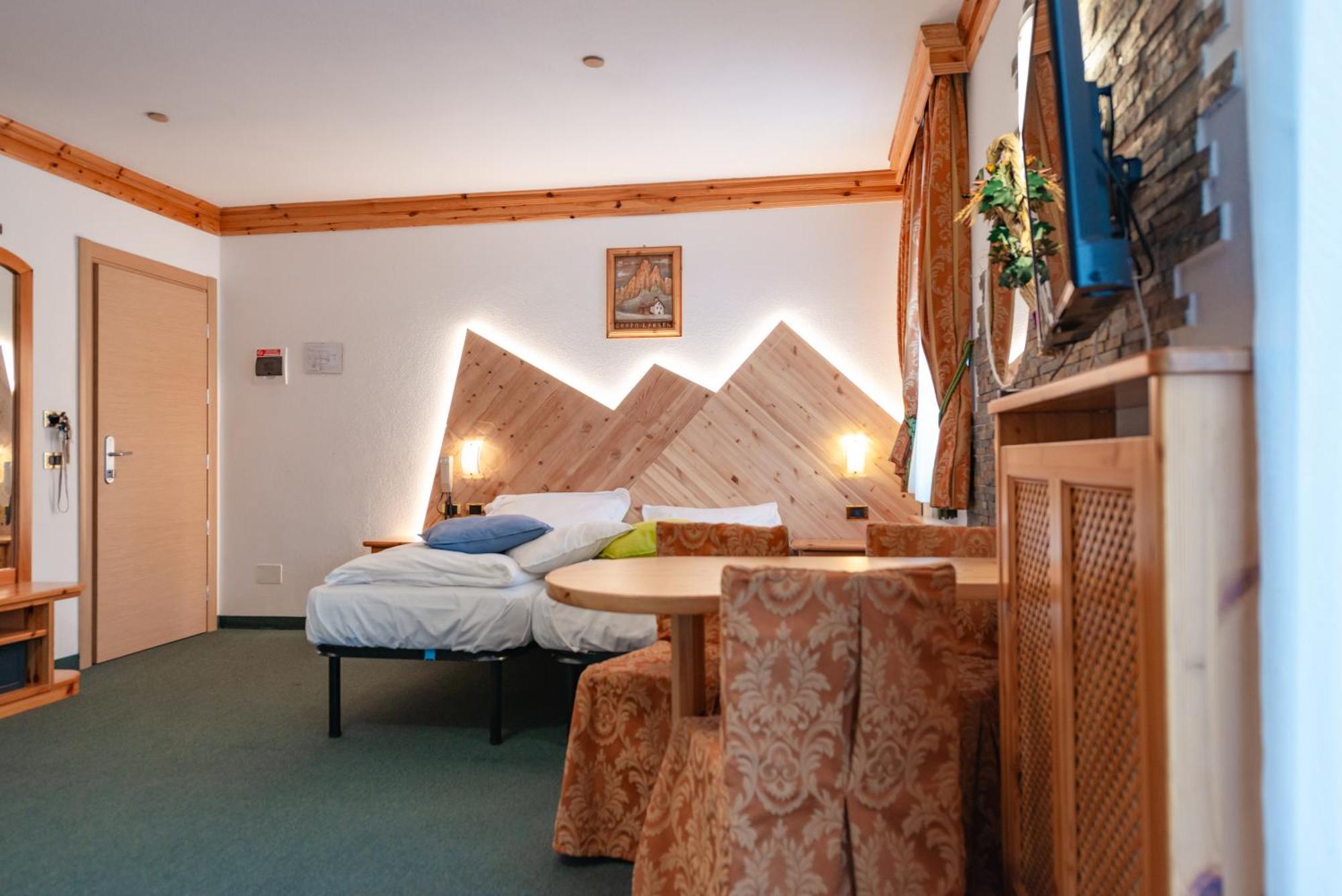 Hotel Ciamol Campitello di Fassa Ngoại thất bức ảnh