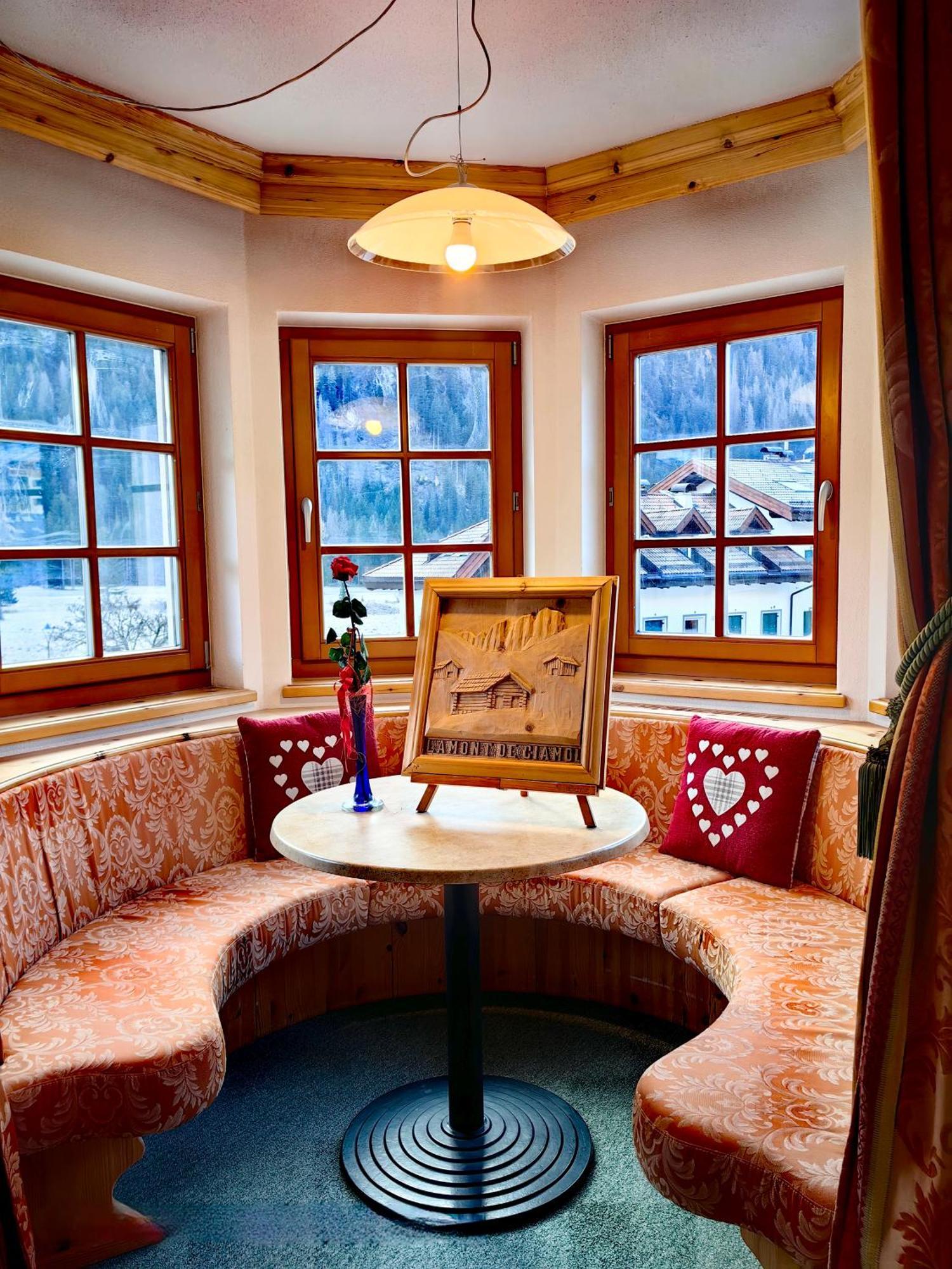 Hotel Ciamol Campitello di Fassa Ngoại thất bức ảnh